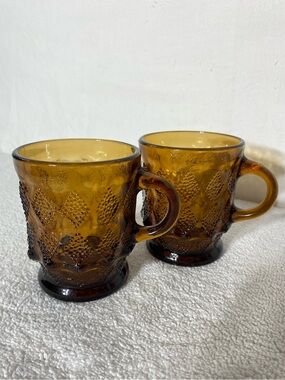 Vintage Anchor Hocking Fire King Amber Textured Glass Kimberly Diamond Mugs x2